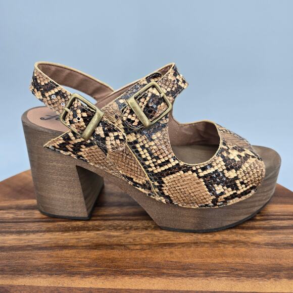 Free People Sandals Womens 6.5 37 Snake Print Leather Wooden Heel Platform Clogs - Picture 1 of 9